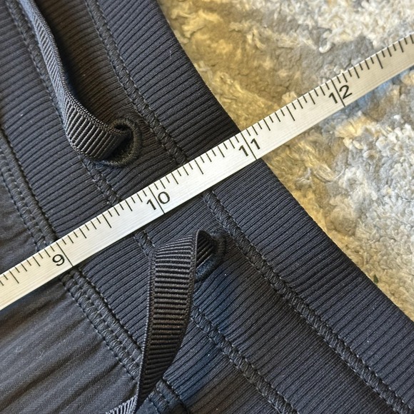 Lululemon Womens Large Dance Studio Relaxed-Fit Mid-Rise Cargo Pant Black W5GILS - Picture 8 of 9